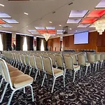 Rochestown Park & Leisure Centre Hotel
