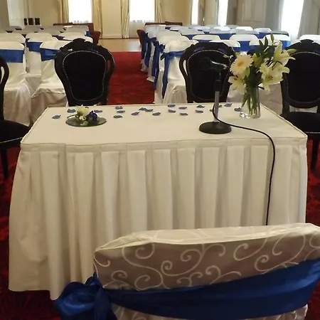 Rochestown Park & Leisure Centre