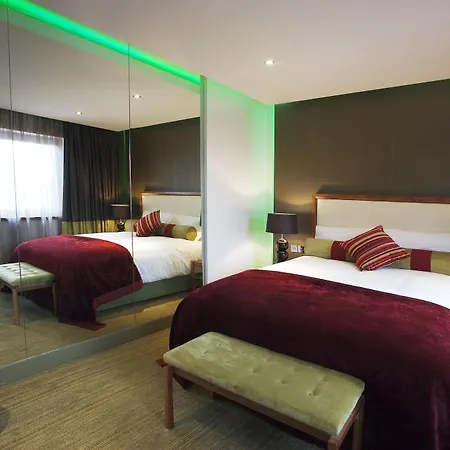 Hotel Rochestown Park & Leisure Centre 4*