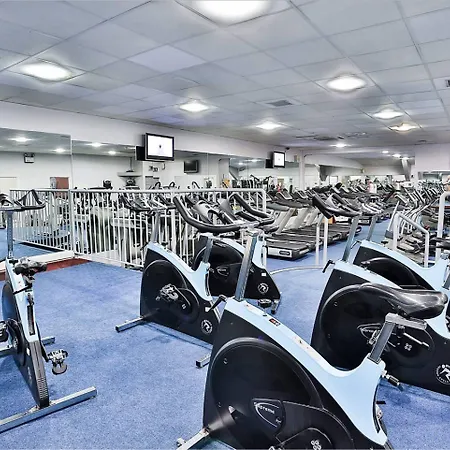 Rochestown Park & Leisure Centre Szálloda 4*
