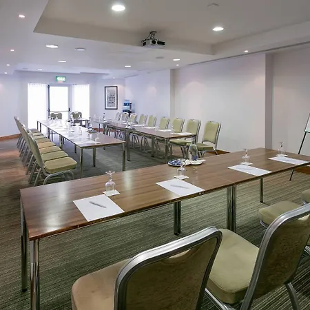 Hotel Rochestown Park & Leisure Centre