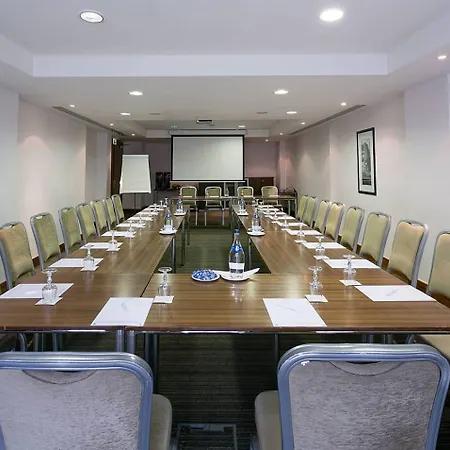 Szálloda Rochestown Park & Leisure Centre 4*