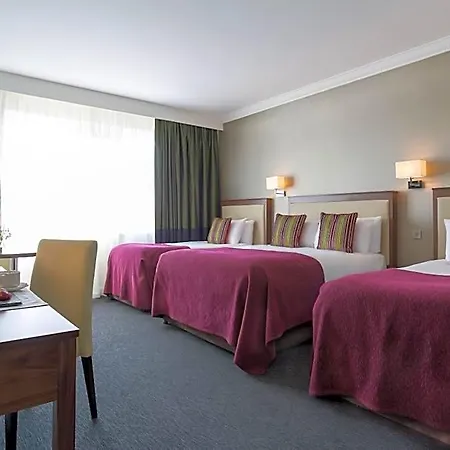 Szálloda Rochestown Park & Leisure Centre 4*