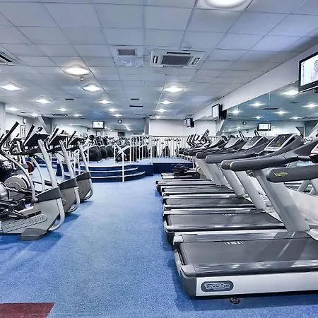 Rochestown Park & Leisure Centre Hotel 4*