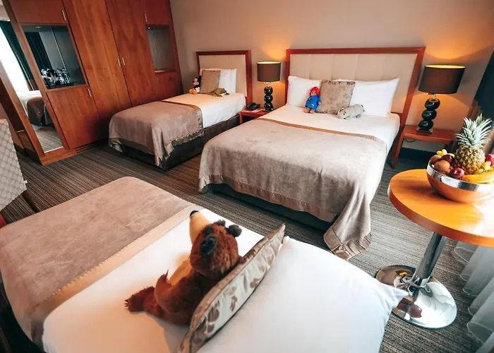 호텔 Rochestown Park & Leisure Centre 4*