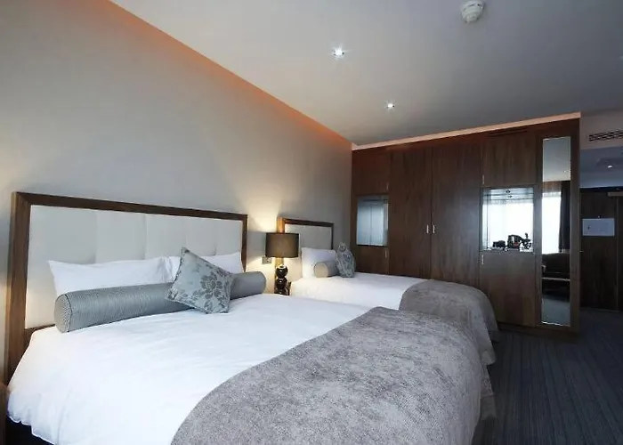 Rochestown Park & Leisure Centre 4* Cork