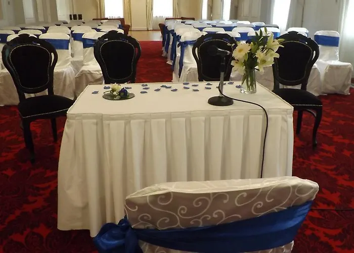 Rochestown Park & Leisure Centre