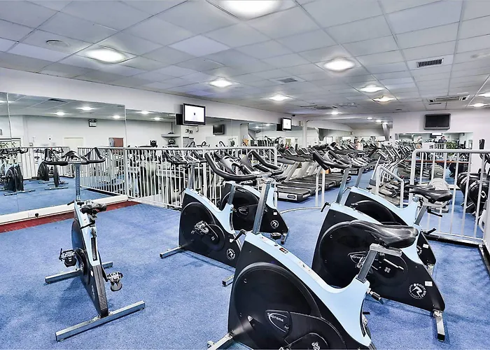 Rochestown Park & Leisure Centre Hotel 4*