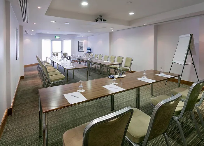 Hotel Rochestown Park & Leisure Centre