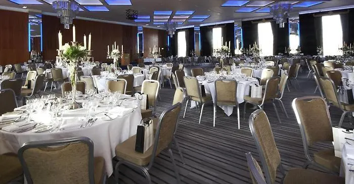 호텔 Rochestown Park & Leisure Centre 코크