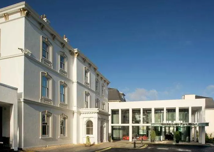 호텔 Rochestown Park & Leisure Centre 코크