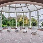 Rochestown Park & Leisure Centre كورك