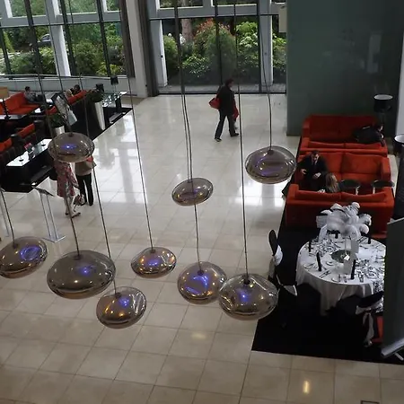 Rochestown Park & Leisure Centre 4* Cork