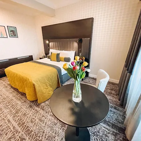 Otel Rochestown Park & Leisure Centre Cork