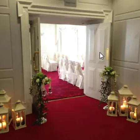 Rochestown Park & Leisure Centre Otel Cork