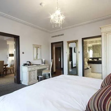 Otel Rochestown Park & Leisure Centre Cork