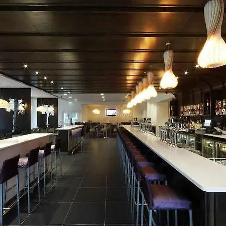 Otel Rochestown Park & Leisure Centre Cork