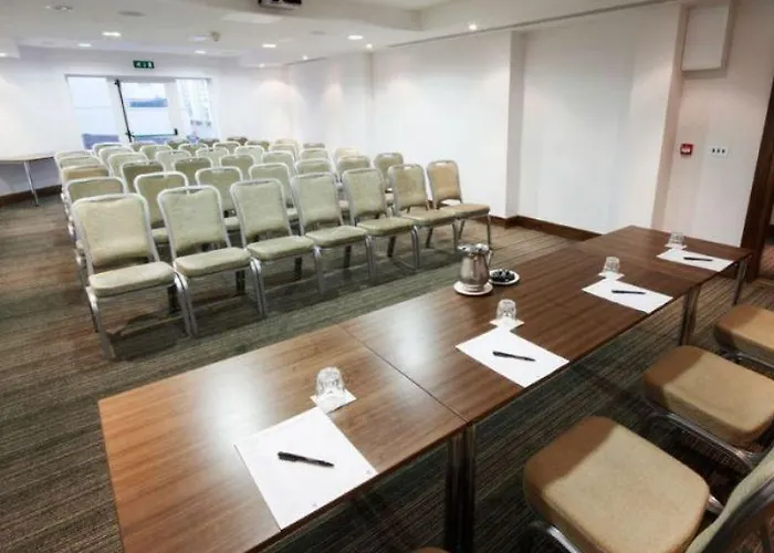 Rochestown Park Hotel&leisure Centre